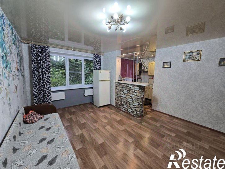1-комн квартира улица Пети Калмыкова, 8,  д. 8