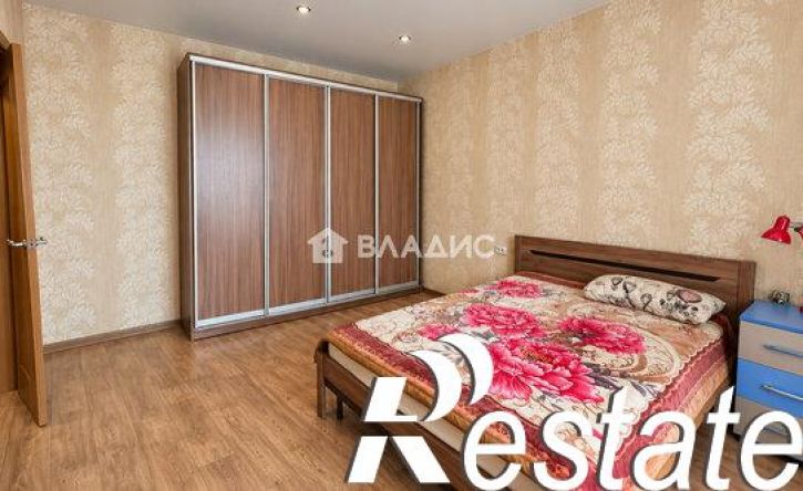 2-комн квартира улица Братьев Кашириных, 131Б,  д. 131Б
