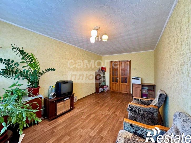 3-комн квартира улица Пети Калмыкова, 6А,  д. 6А