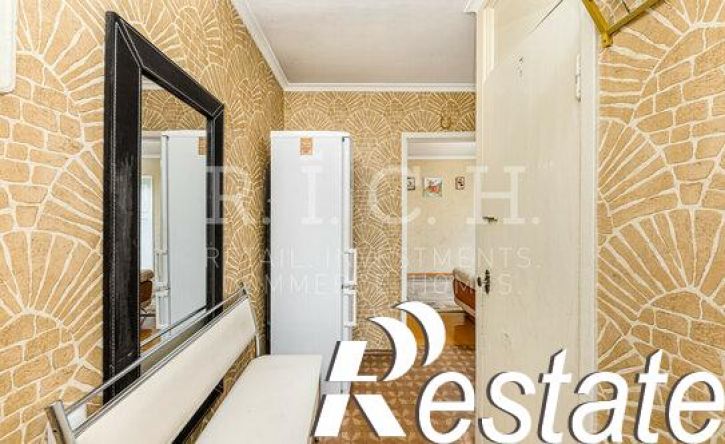 3-комн квартира улица Комаровского, 13,  д. 13