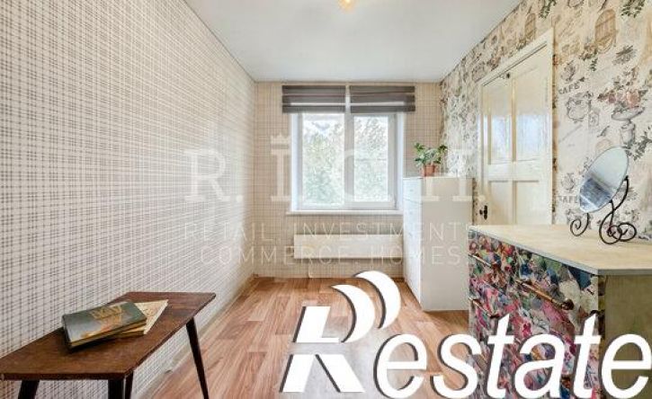 3-комн квартира улица Комаровского, 13,  д. 13