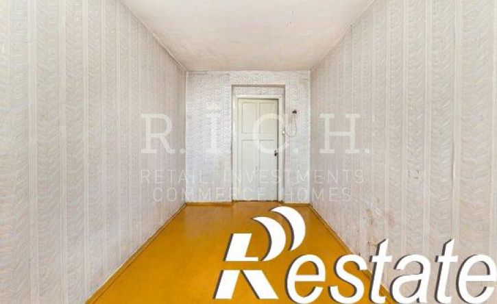 3-комн квартира улица Комаровского, 13,  д. 13
