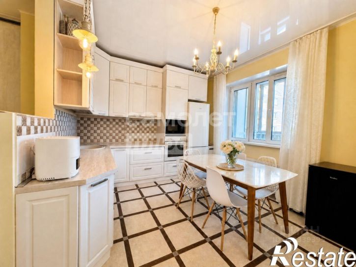 3-комн квартира улица Чичерина, 36В,  д. 36В