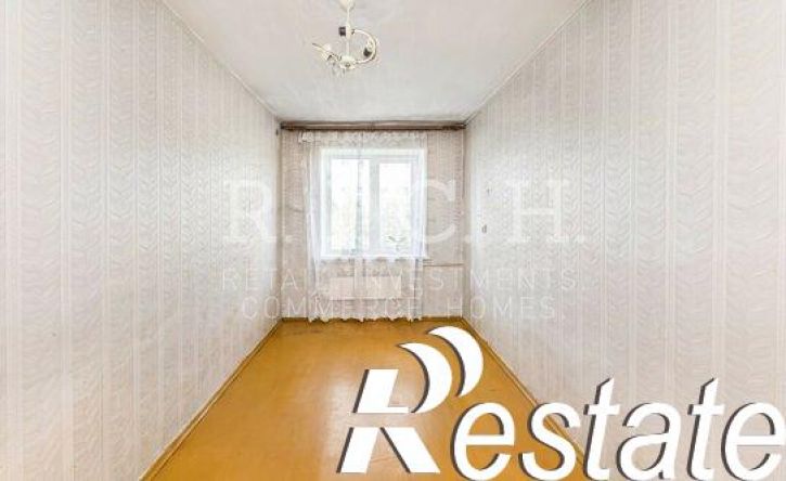 3-комн квартира улица Комаровского, 13,  д. 13