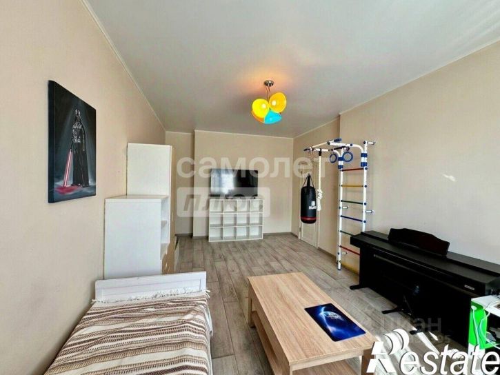 3-комн квартира улица Чичерина, 36В,  д. 36В