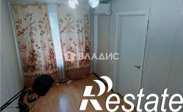 2-комн квартира улица Дзержинского, 103,  д. 103