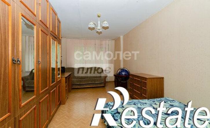 3-комн квартира улица Ворошилова, 37,  д. 37