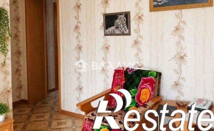 3-комн квартира улица Бажова, 24,  д. 24