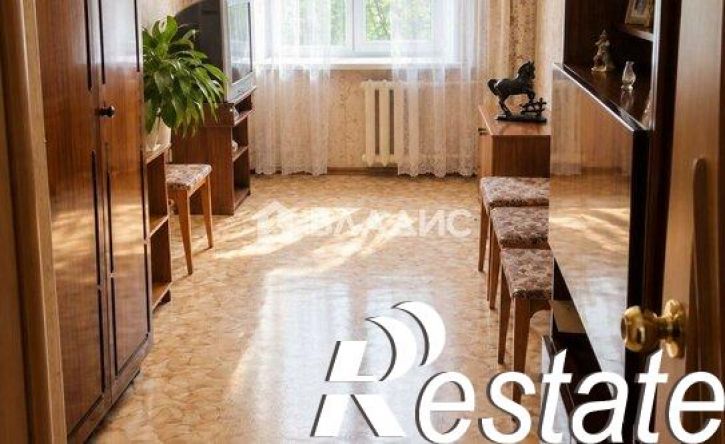 3-комн квартира улица Бажова, 24,  д. 24