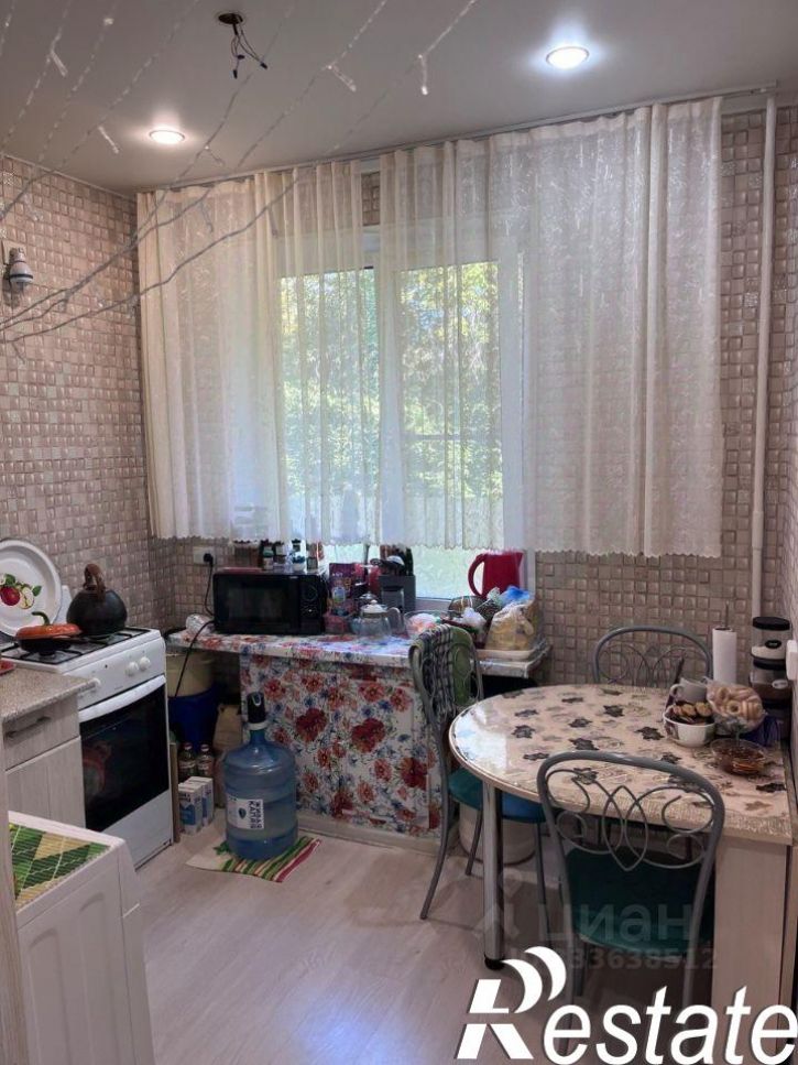 2-комн квартира улица Первого Спутника, 27,  д. 27