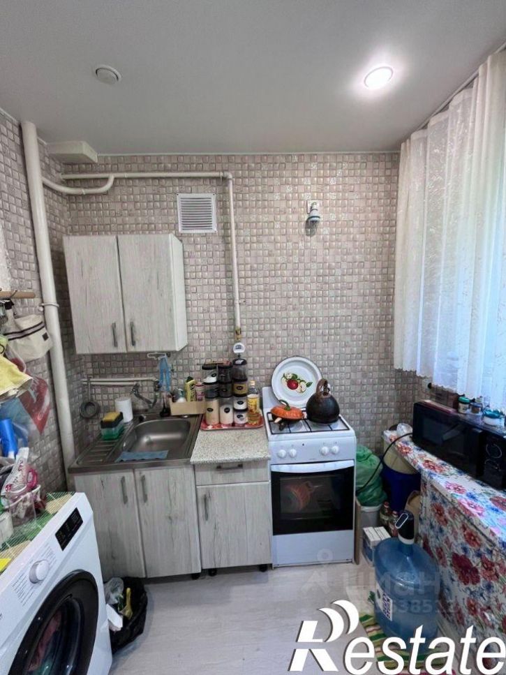 2-комн квартира улица Первого Спутника, 27,  д. 27
