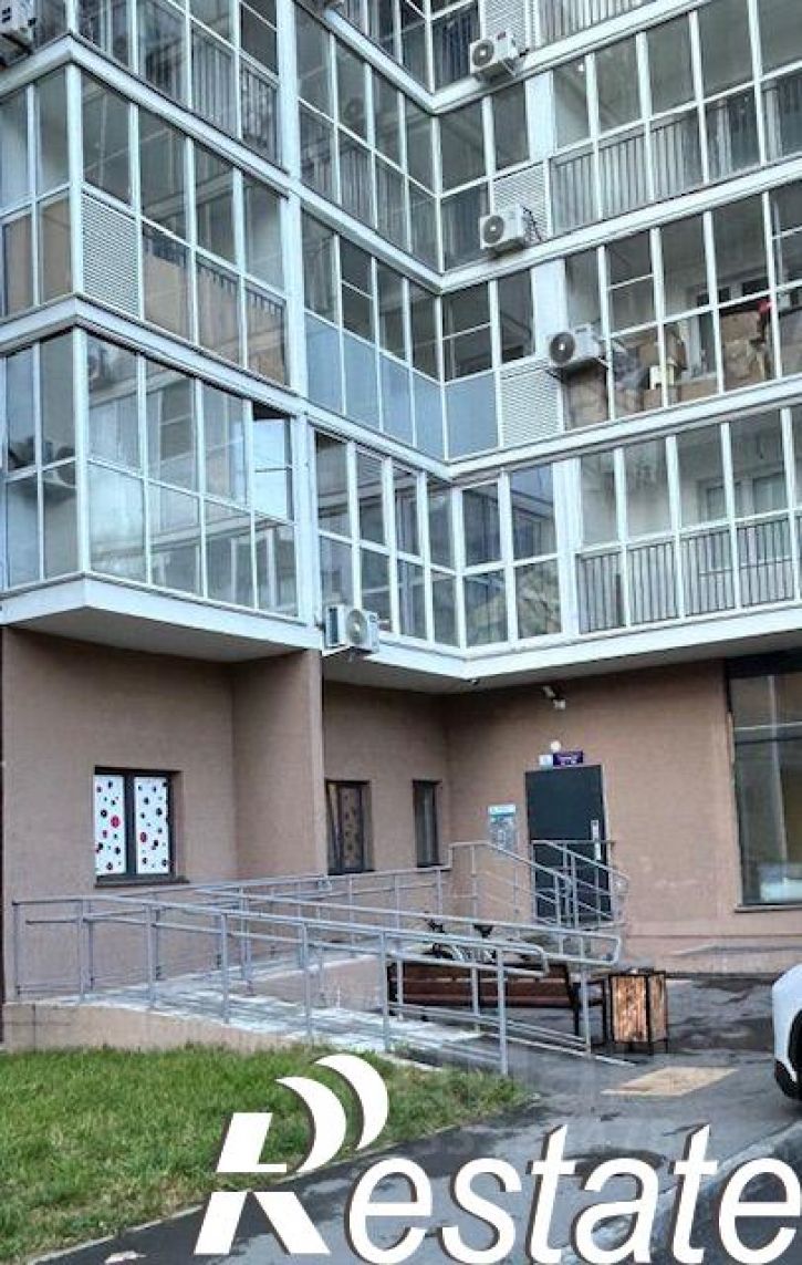 2-комн квартира улица Братьев Кашириных, 46,  д. 46