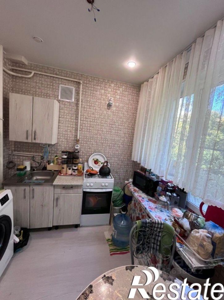 2-комн квартира улица Первого Спутника, 27,  д. 27