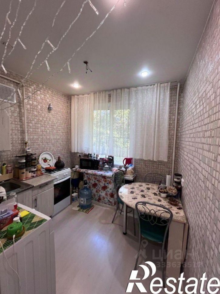 2-комн квартира улица Первого Спутника, 27,  д. 27