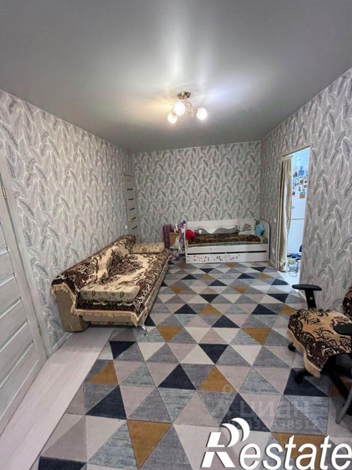 2-комн квартира улица Первого Спутника, 27,  д. 27