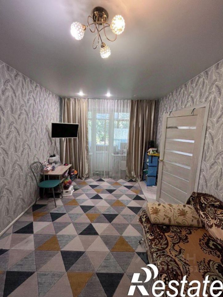 2-комн квартира улица Первого Спутника, 27,  д. 27