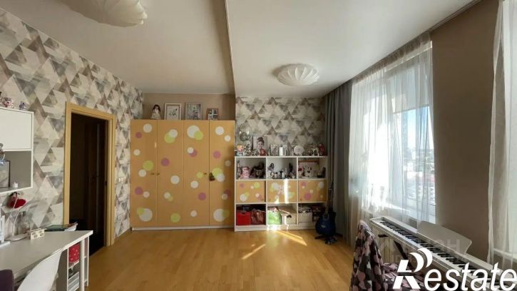 3-комн квартира улица Братьев Кашириных, 34А,  д. 34А