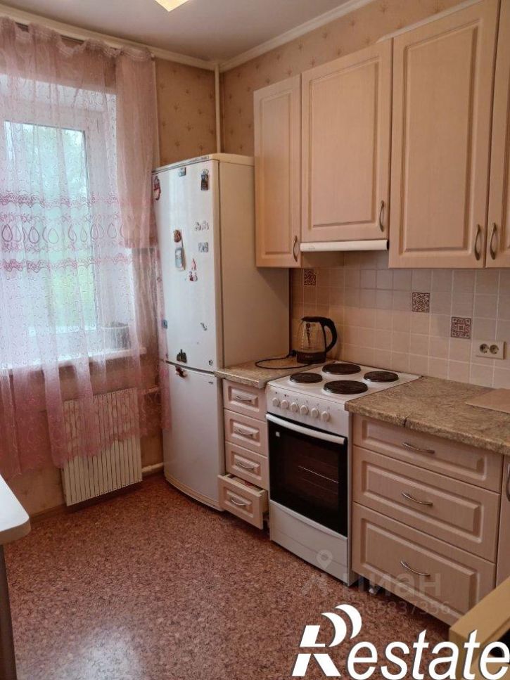 1-комн квартира улица 50-летия ВЛКСМ, 18Б,  д. 18Б