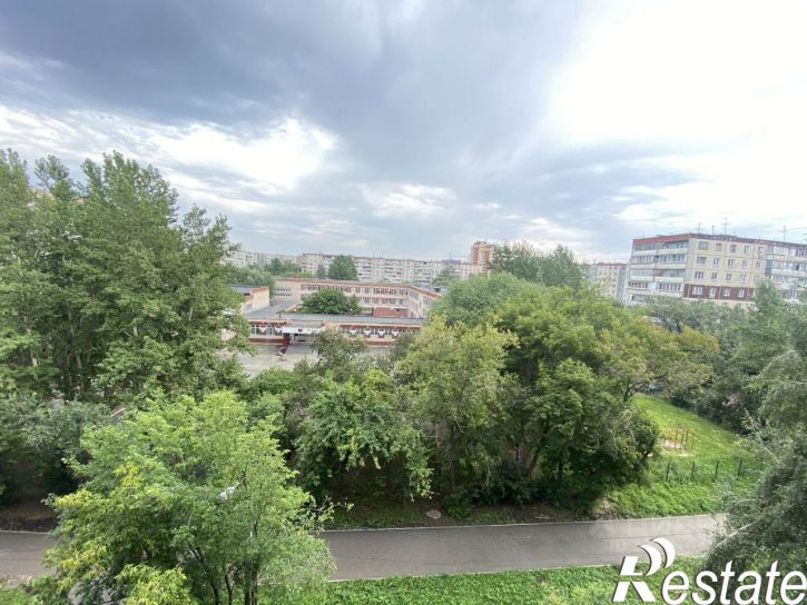 2-комн квартира улица Братьев Кашириных, 101А,  д. 101А