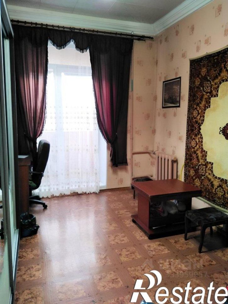 2-комн квартира проспект Победы, 172,  д. 172