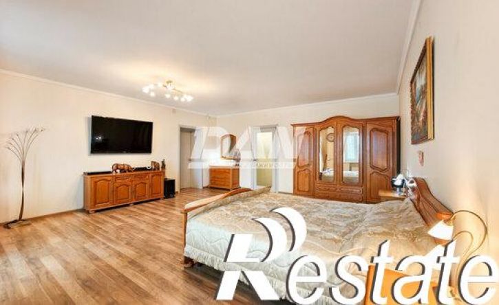 5-комн квартира проспект Ленина, 68А,  д. 68А