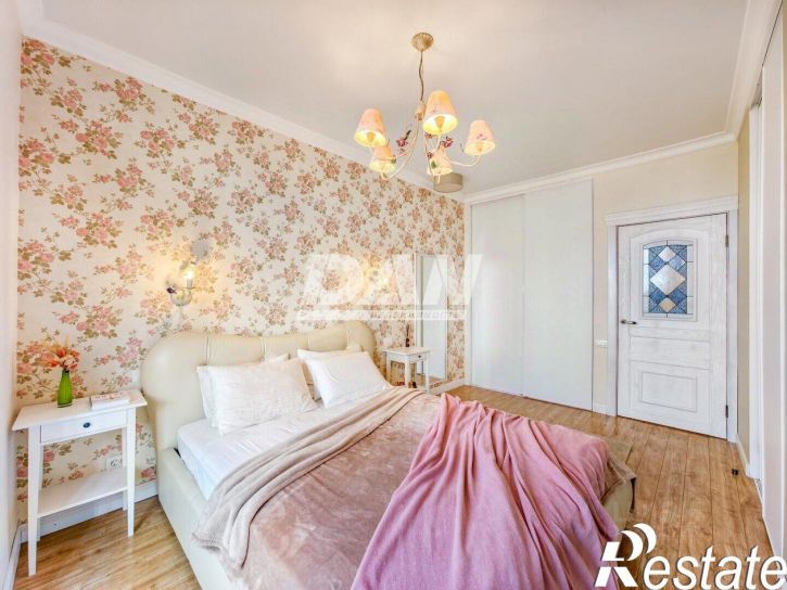 2-комн квартира улица Аношкина, 10,  д. 10