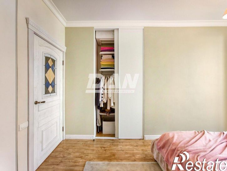 2-комн квартира улица Аношкина, 10,  д. 10