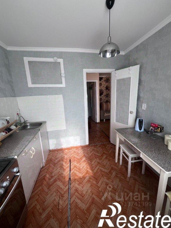 2-комн квартира улица Кирова, 1,  д. 1