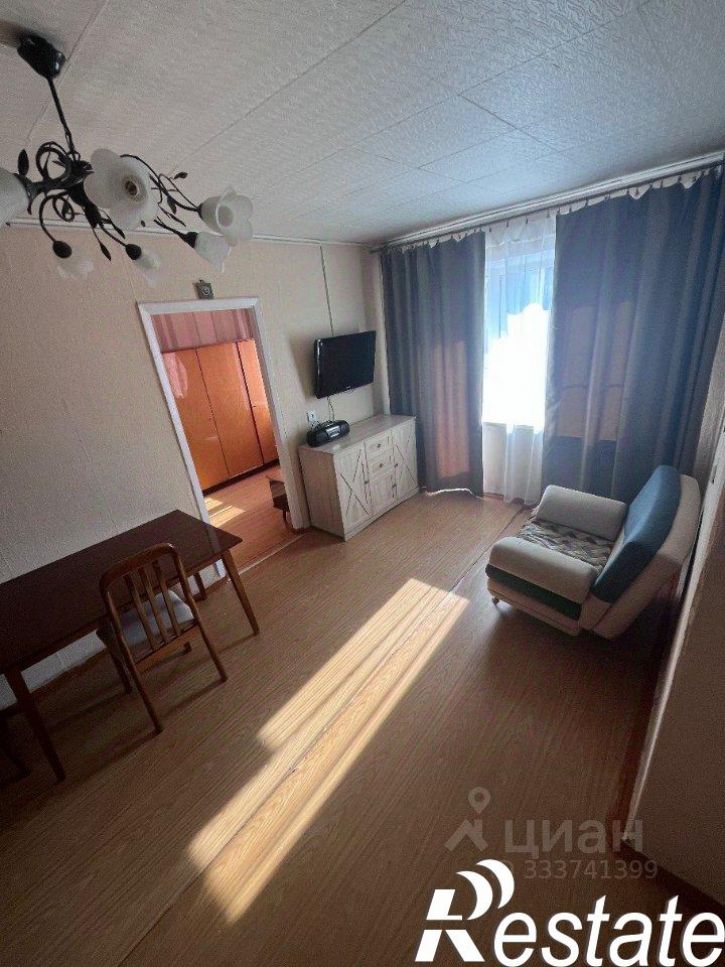 2-комн квартира улица Кирова, 1,  д. 1