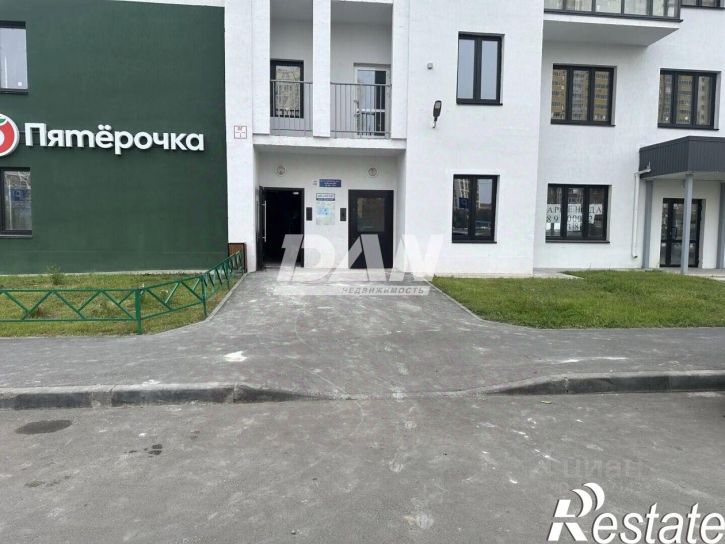2-комн квартира улица Университетская Набережная, 83,  д. 83
