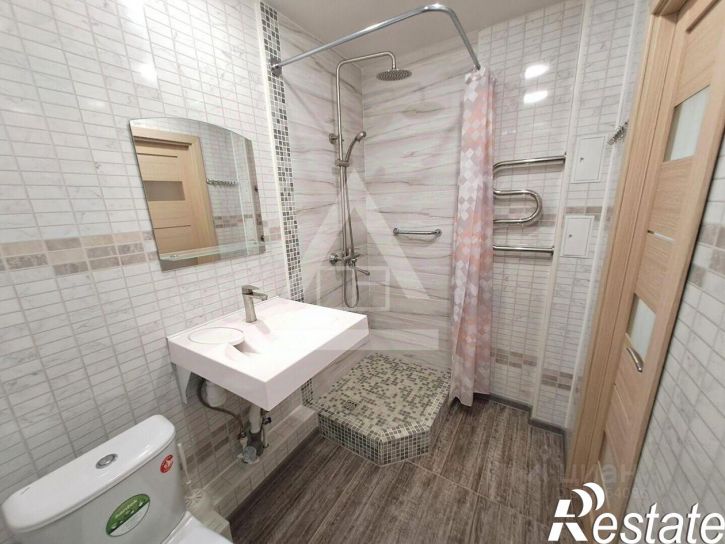 3-комн квартира улица Ворошилова, 53Б,  д. 53Б