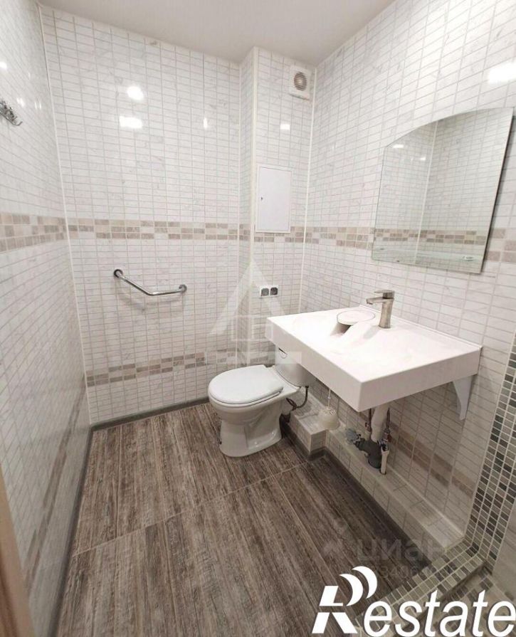 3-комн квартира улица Ворошилова, 53Б,  д. 53Б