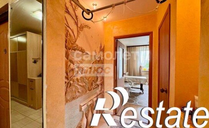 3-комн квартира улица Сталеваров, 80,  д. 80