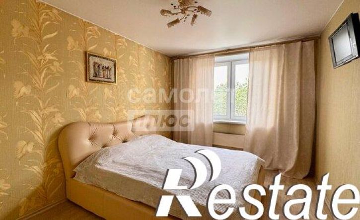 3-комн квартира улица Сталеваров, 80,  д. 80