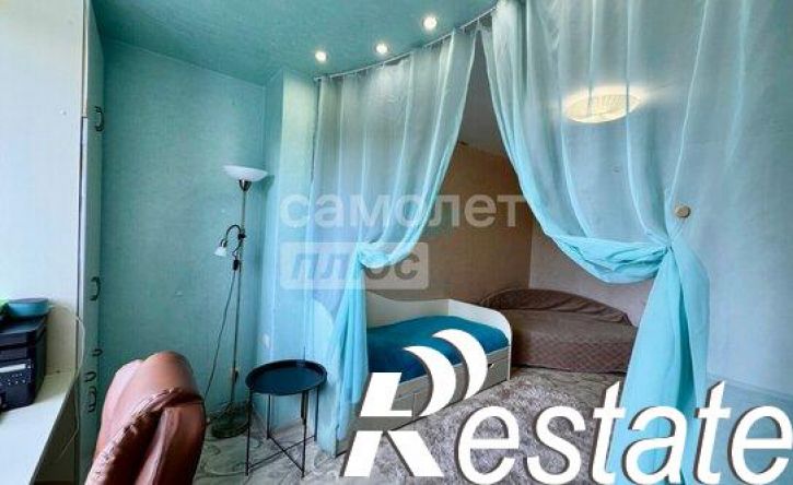 3-комн квартира улица Сталеваров, 80,  д. 80