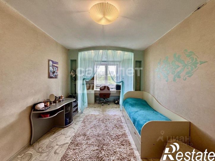 3-комн квартира улица Сталеваров, 80,  д. 80