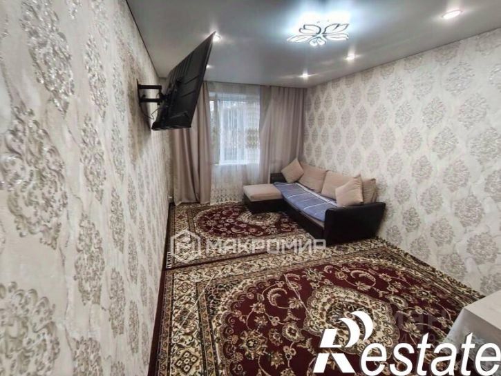 3-комн квартира улица Братьев Кашириных, 102,  д. 102