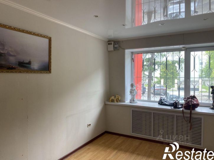 3-комн квартира улица Сони Кривой, 51,  д. 51