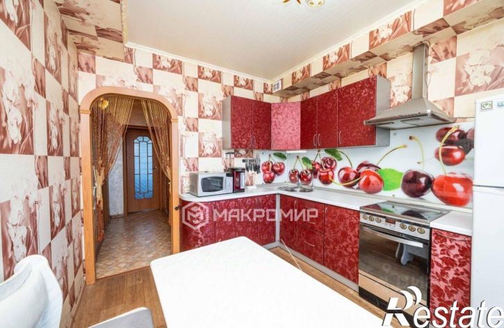 2-комн квартира улица Героев Танкограда, 118,  д. 118