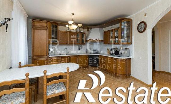 4-комн квартира улица Энгельса, 43Б,  д. 43Б