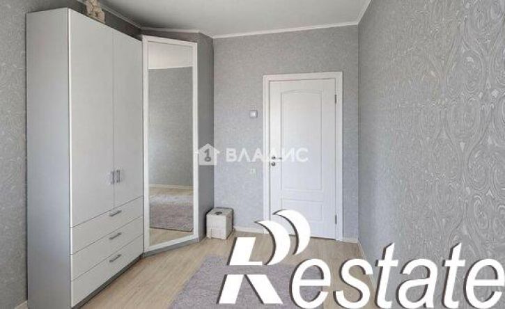 2-комн квартира улица Сулимова, 94В,  д. 94В