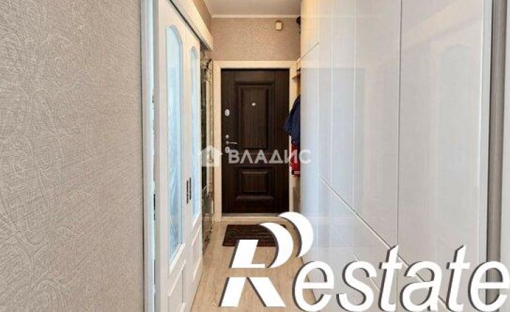2-комн квартира улица Сулимова, 94В,  д. 94В