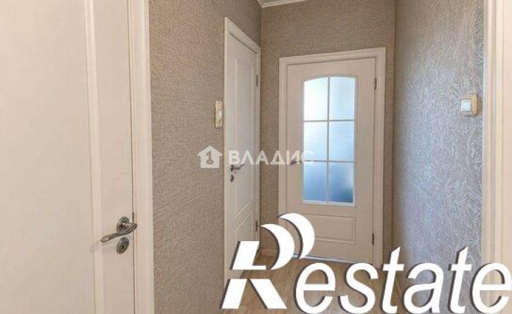 2-комн квартира улица Сулимова, 94В,  д. 94В
