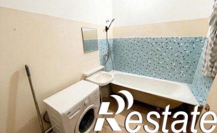 2-комн квартира улица Салавата Юлаева, 24,  д. 24