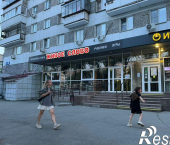 торговое помещение 389.4 кв м улица Комарова, 110