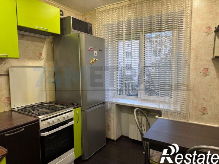 2-комн квартира Социалистическая ул, 66