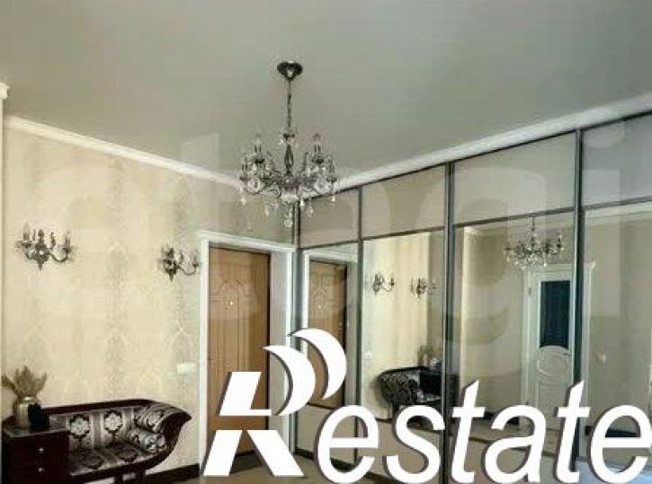 4-комн квартира улица Бейвеля, 1,  д. 1