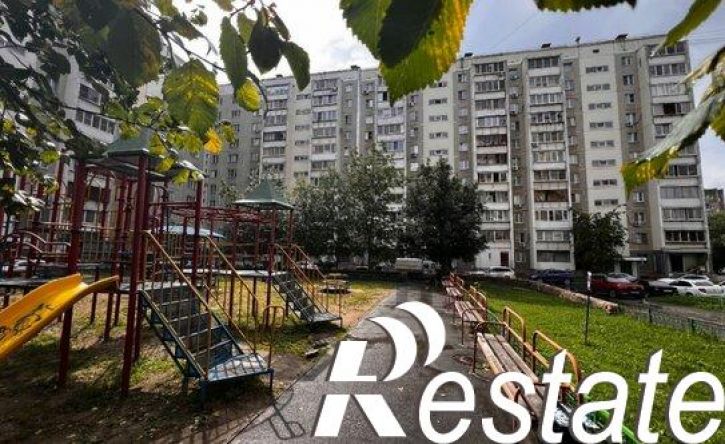 4-комн квартира улица 40-летия Победы, 35,  д. 35