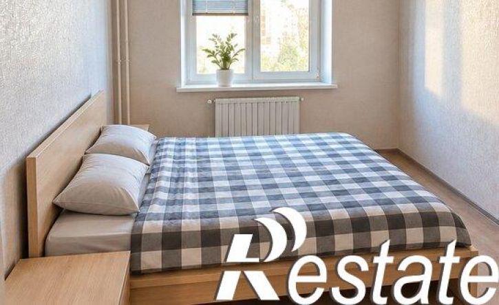 2-комн квартира улица Петра Сумина, 26,  д. 26