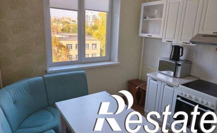 2-комн квартира улица Молодогвардейцев, 70В,  д. 70В